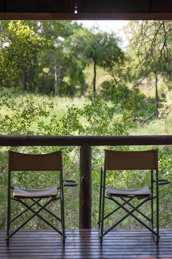 Ndzhaka Tented Camp Manyeleti Game Reserve Room photo